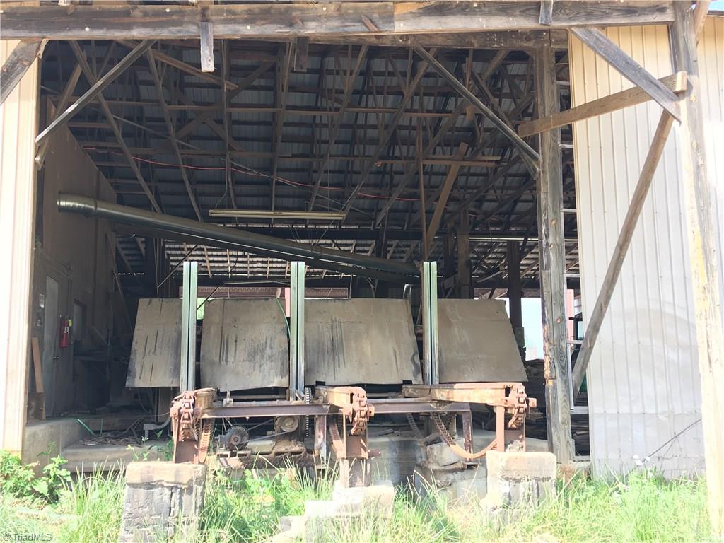 1139-1155 Pine Ridge Road Mount Airy, NC 27030 - Photo 6 of 15 Gallery Image 6