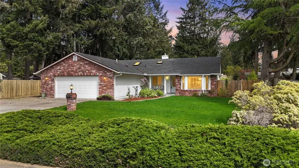 $537,500 | 408 Stonewood Drive Southeast, Olympia, WA 98513