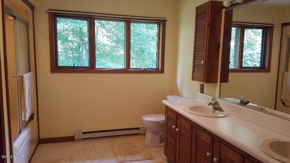 421 Prompton Road Honesdale, PA 18431 - Photo 10 of 28 20180828_115134_resized