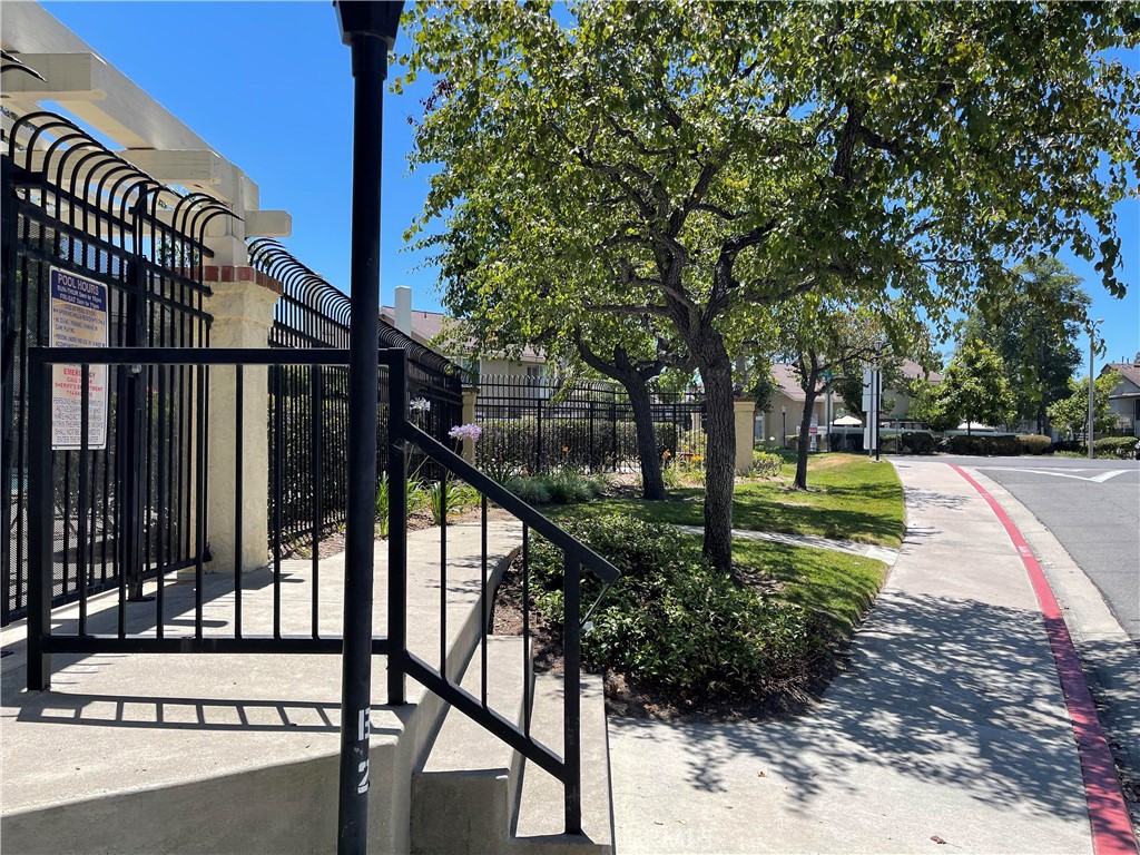 26445 Dunsmore, Unit 2 Lake Forest, CA 92630 - Photo 31 of 36