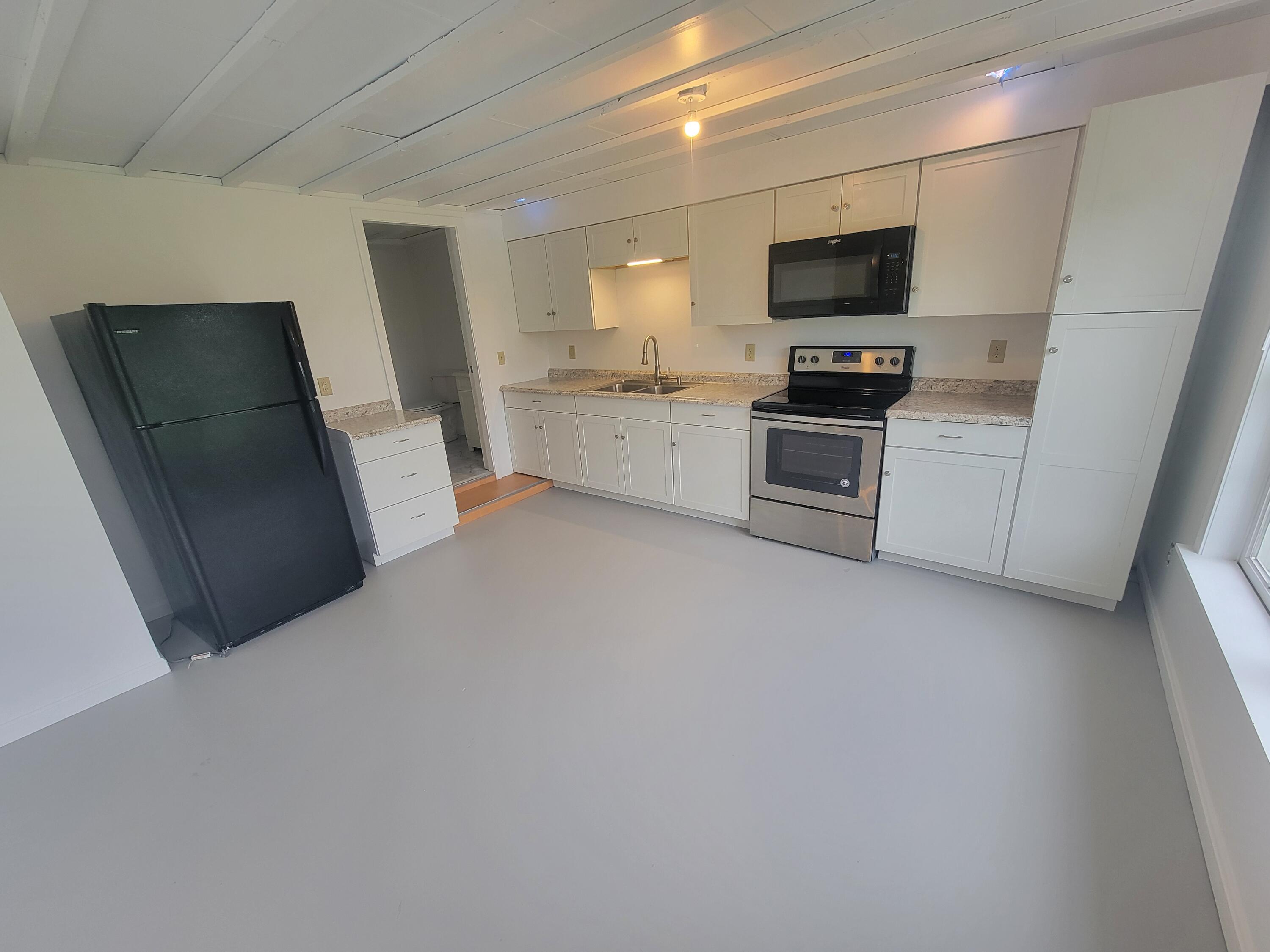 239 Pierce Road, Unit 2B Brewer, ME 04412 - Photo 31 of 47 20250520_113700