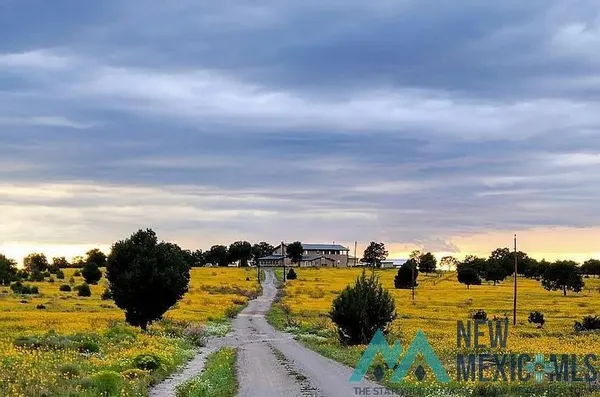 $1,200,000 | 32 Hickey Road, Pie Town, NM 87827