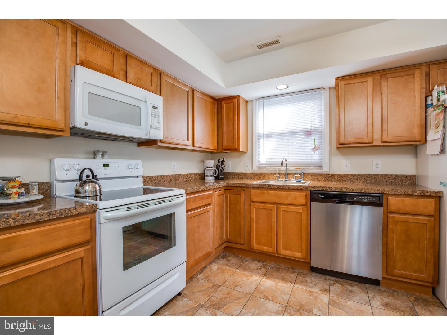 42 Johnson Road Gibbsboro, NJ 08026 - Photo 10 of 22