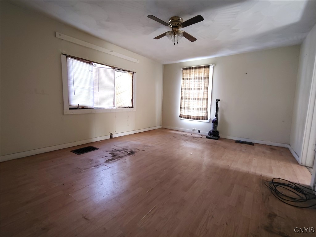 126 East Bloomfield Street Rome, NY 13440 - Photo 8 of 27