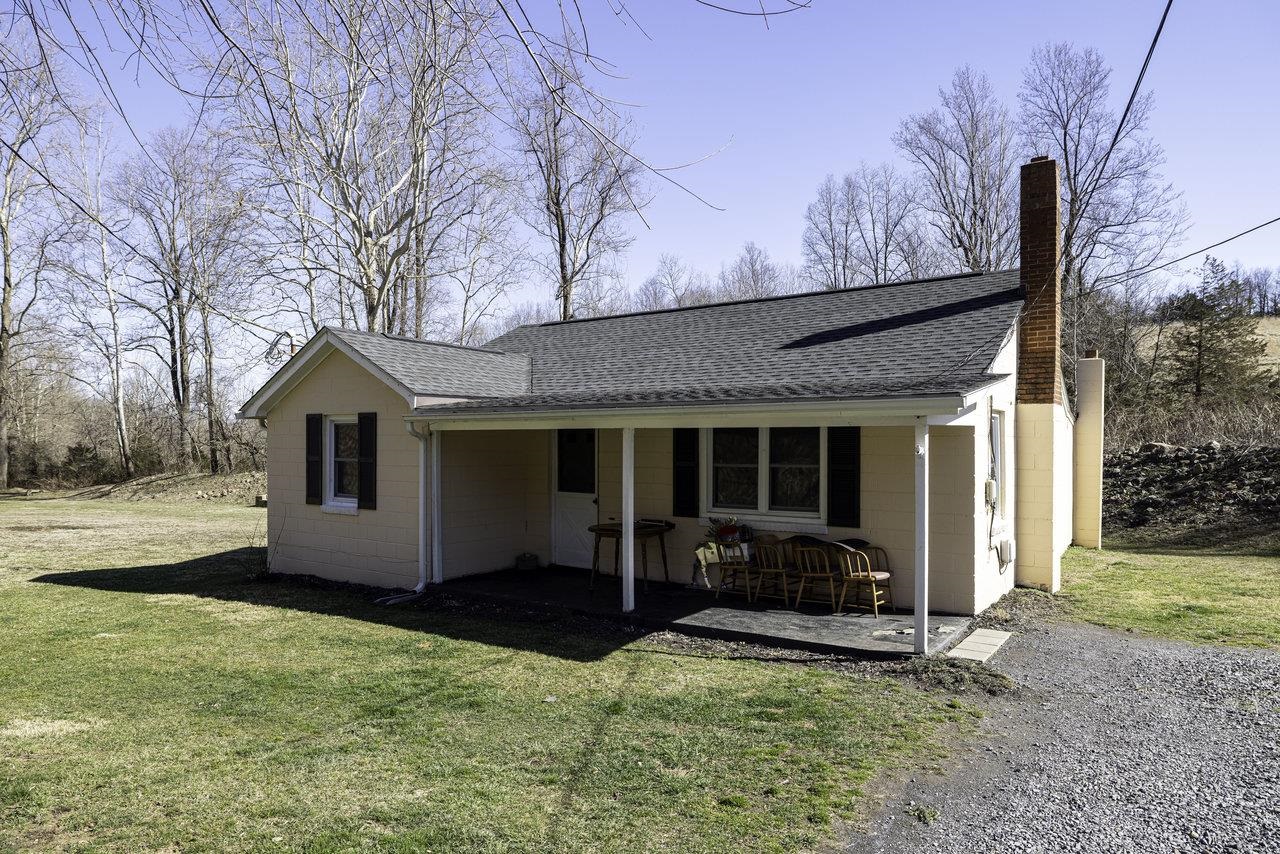 2355 Pine Grove Road Stanley, VA 22851 - Photo 17 of 25 a view of house with backyard and porch