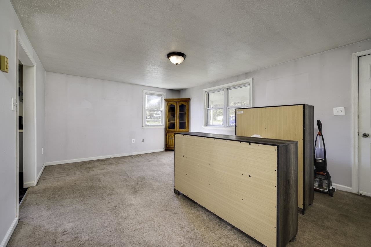 2355 Pine Grove Road Stanley, VA 22851 - Photo 8 of 25