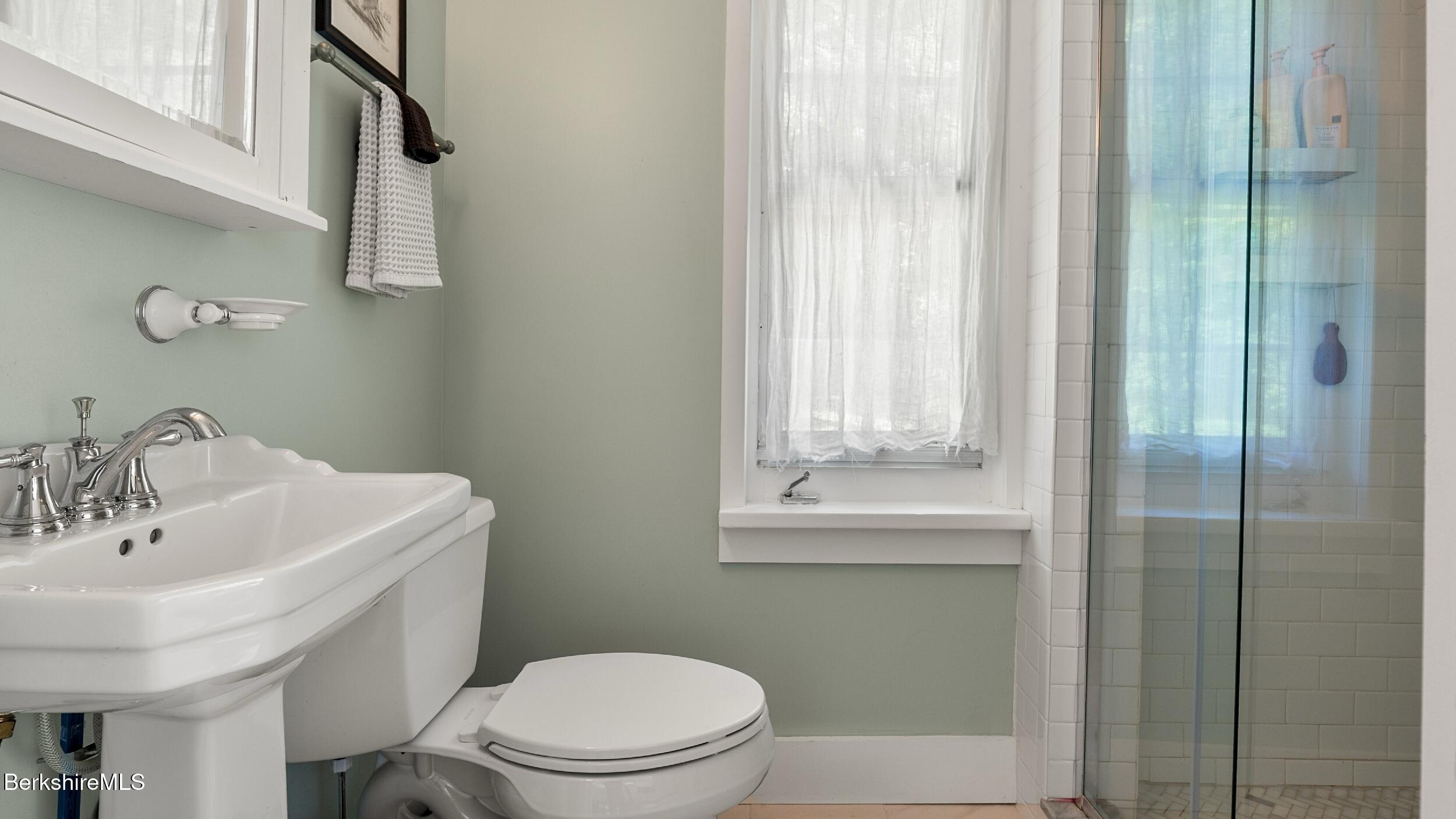 77 New Marlboro Road Monterey, MA 01245 - Photo 41 of 50 North Wing Bathroom 4
