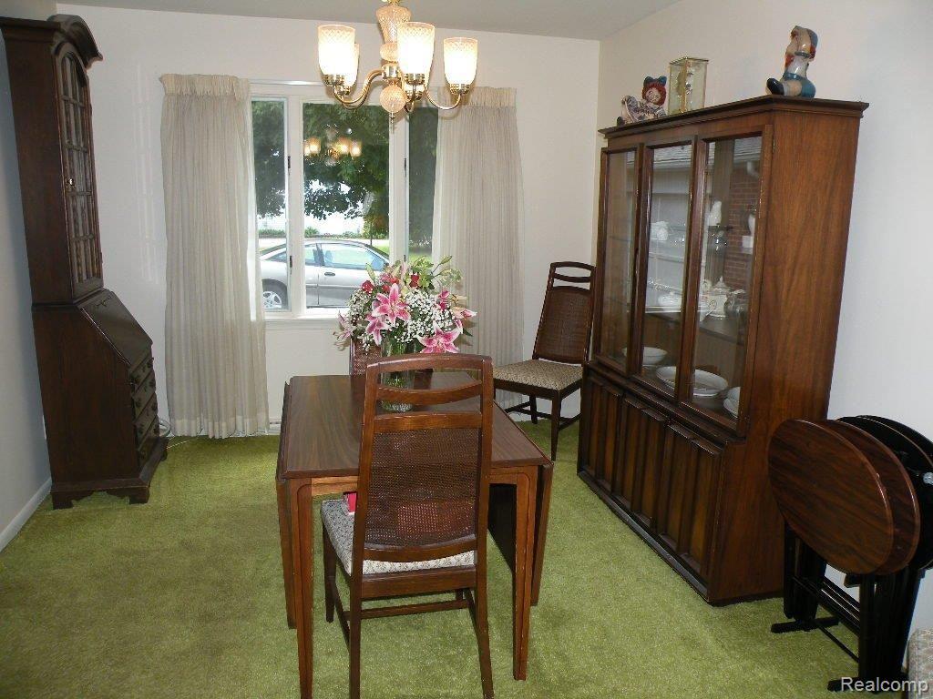 47257 Curtis Road Northville, MI 48168 - Photo 5 of 20 Curtis Dining Room