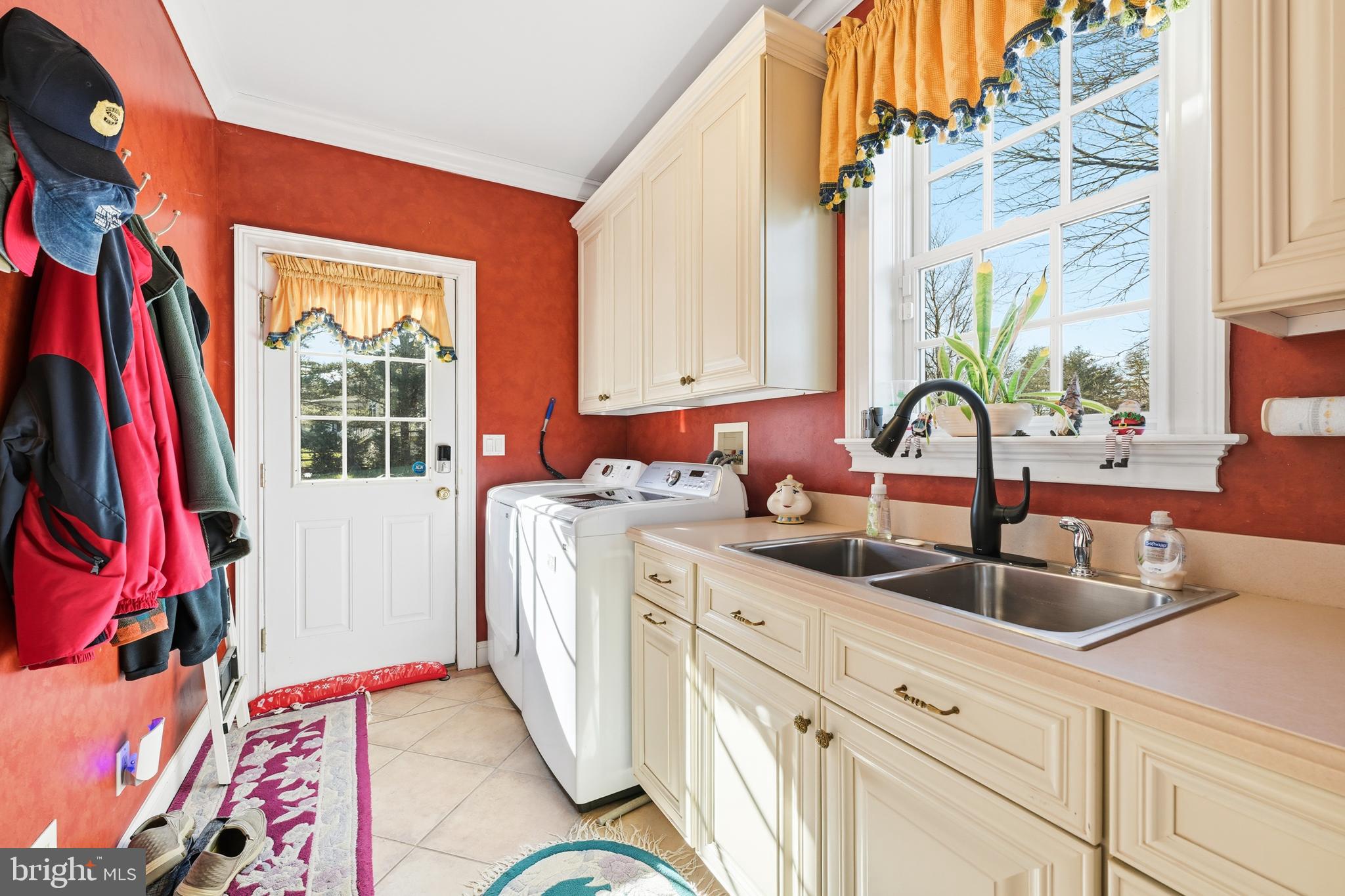 171 Firecreek Road Newtown, PA 18940 - Photo 22 of 54 a kitchen with a sink and a window