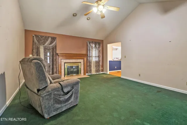 $750,000 | 233 Redmon Road, Wartburg, TN 37887