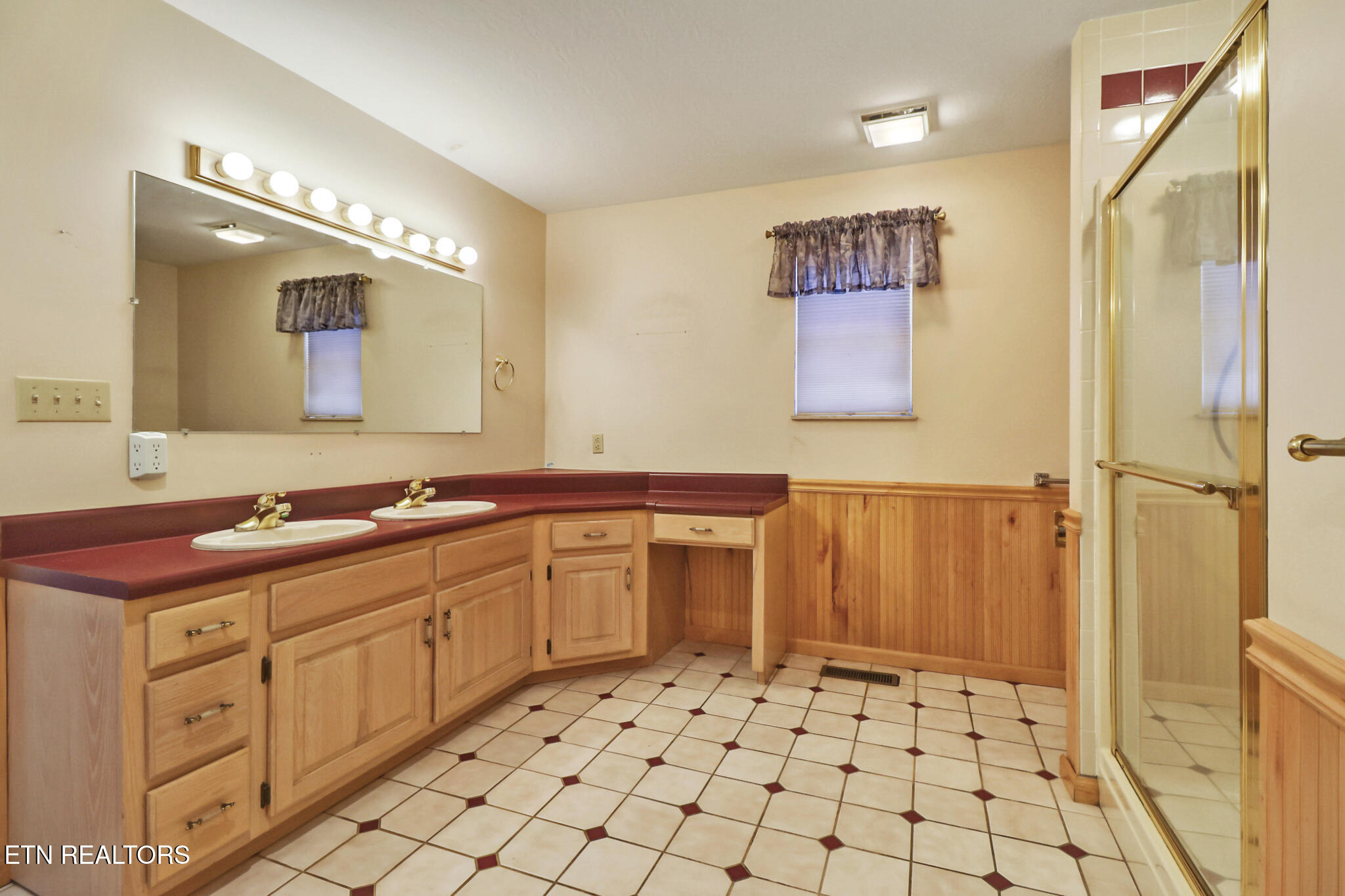 233 Redmon Road Wartburg, TN 37887 - Photo 35 of 45 if1a1987-if1a1991