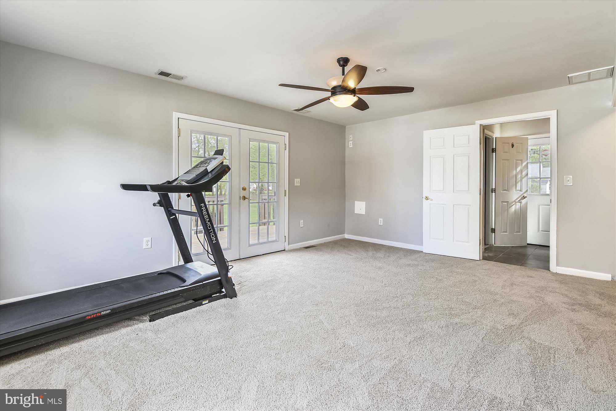114 Valley View Avenue Edgewater, MD 21037 - Photo 15 of 38 Gallery Image 15