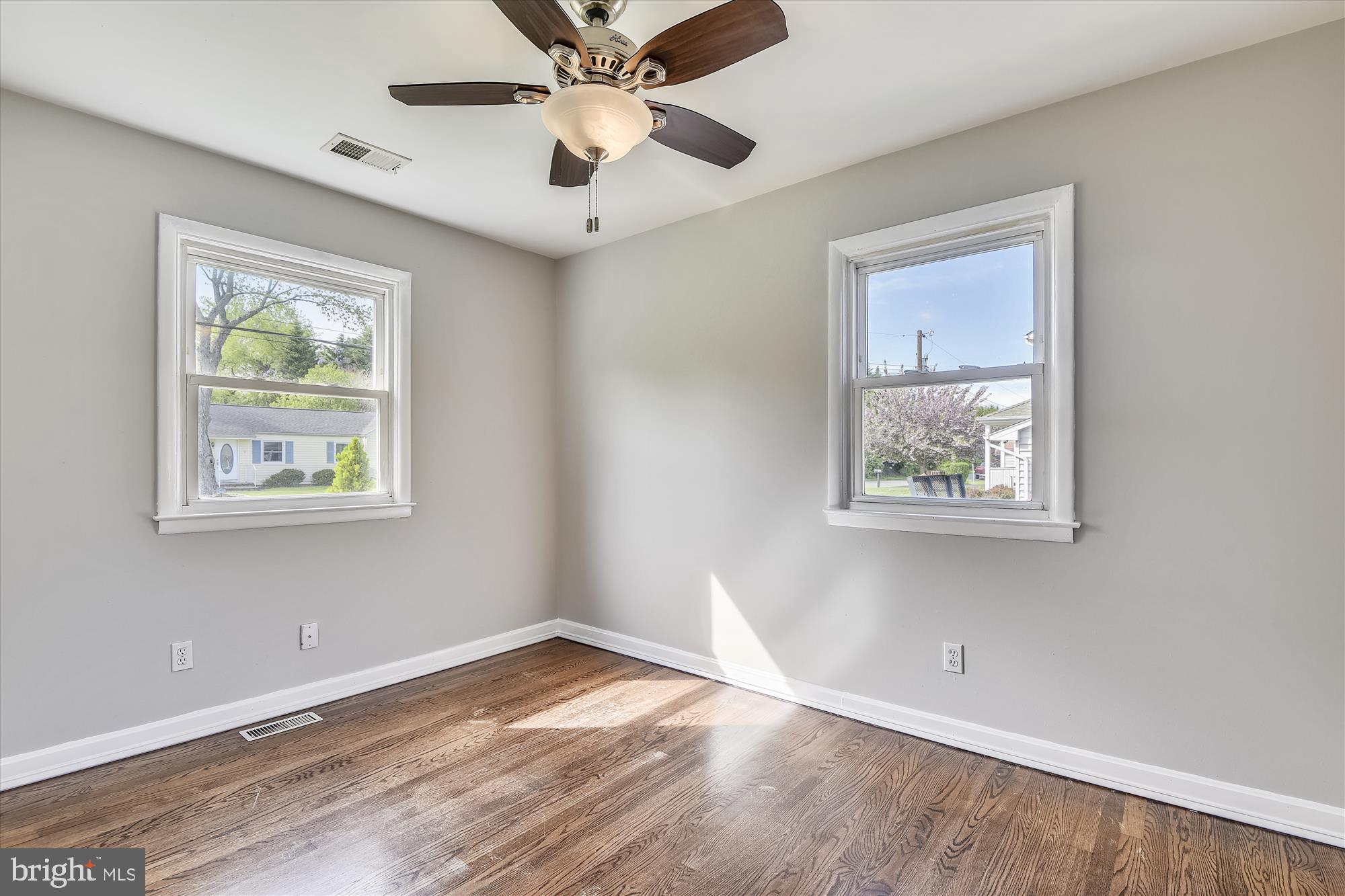 114 Valley View Avenue Edgewater, MD 21037 - Photo 18 of 38 Gallery Image 18