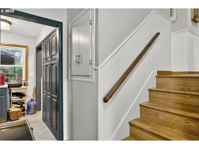 $574,900 | 110 Northeast 130th Place, Portland, OR 97230