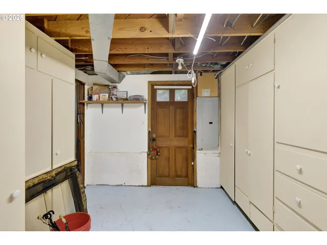 $574,900 | 110 Northeast 130th Place, Portland, OR 97230