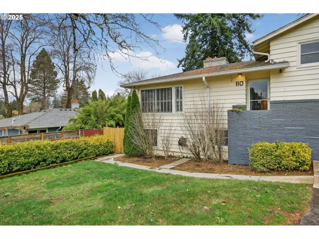 $574,900 | 110 Northeast 130th Place, Portland, OR 97230
