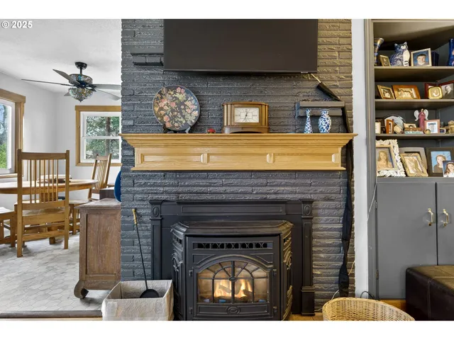 $574,900 | 110 Northeast 130th Place, Portland, OR 97230