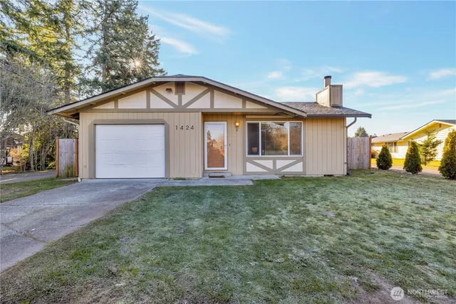$435,000 | 1424 South 88th Street, Tacoma, WA 98444