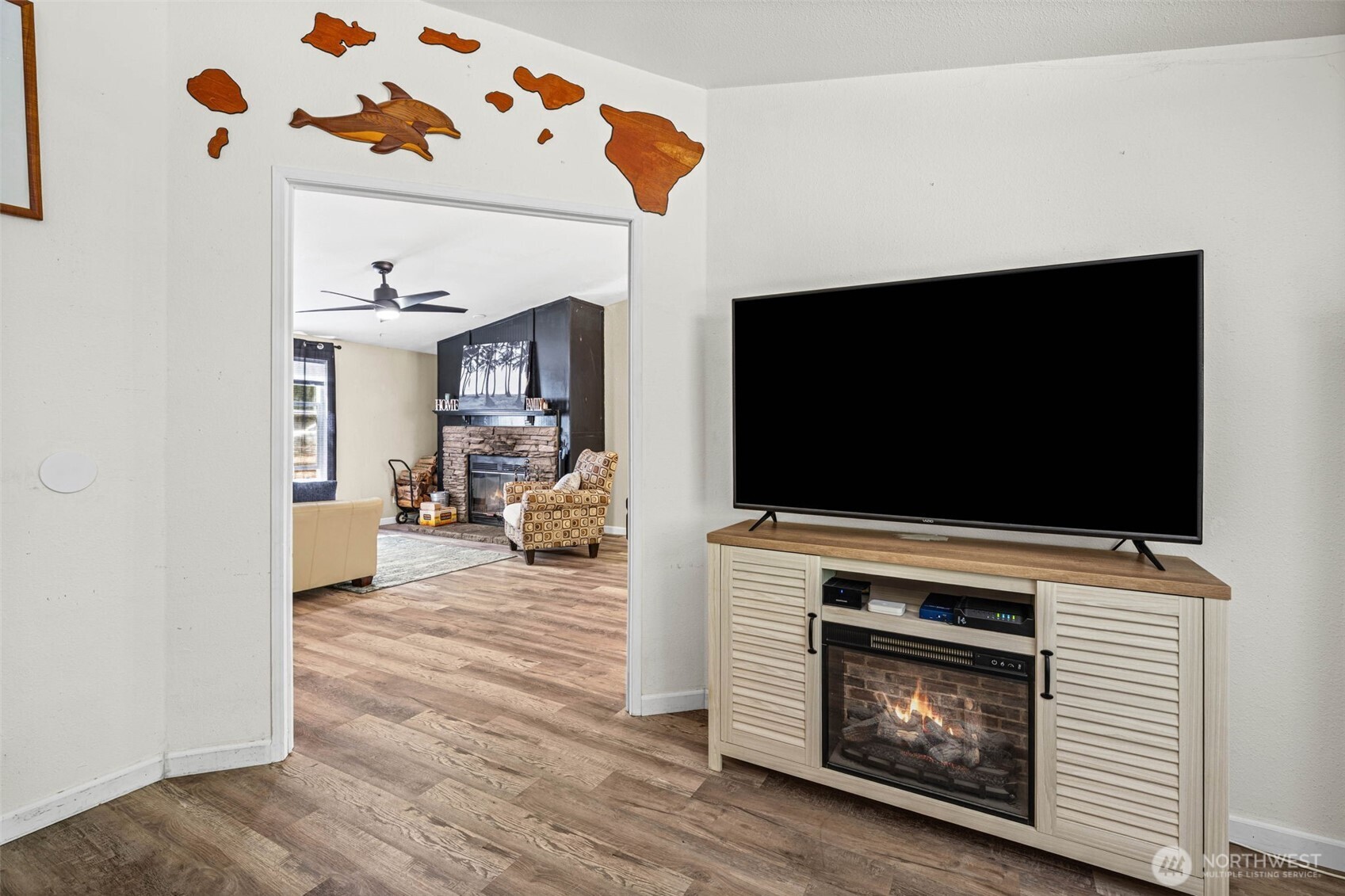 6970 Southeast King Road Port Orchard, WA 98367 - Photo 22 of 29 Gallery Image 22