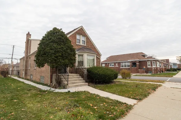 $265,000 | 8359 South Marshfield Avenue, Chicago, IL 60620