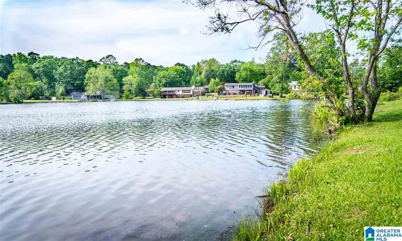 2716 Altadena Lake Road Birmingham, AL 35243 - Photo 5 of 43