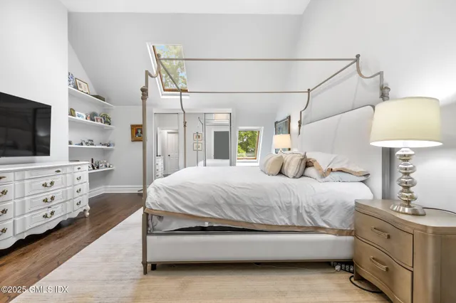 $1,299,000 | 104 West Ritch Avenue, Unit 6, Greenwich, CT 06830