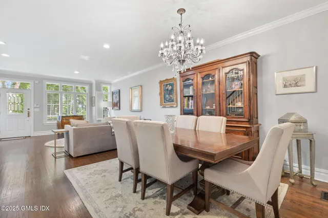 $1,299,000 | 104 West Ritch Avenue, Unit 6, Greenwich, CT 06830