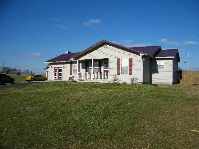 609 Peters Road McKee, KY 40447 - Photo 3 of 48 Photo 3
