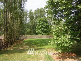 3822 215th Street Southeast Bothell, WA 98021 - Photo 4 of 7