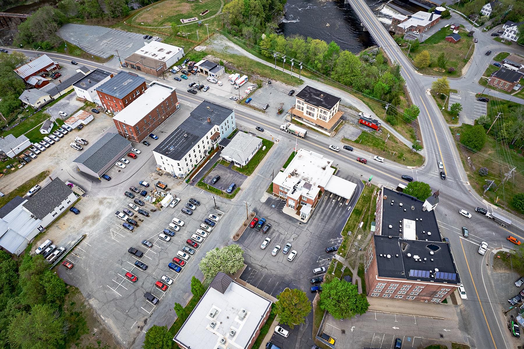 41-43 Central Street Haverhill, NH 03785 - Photo 8 of 42
