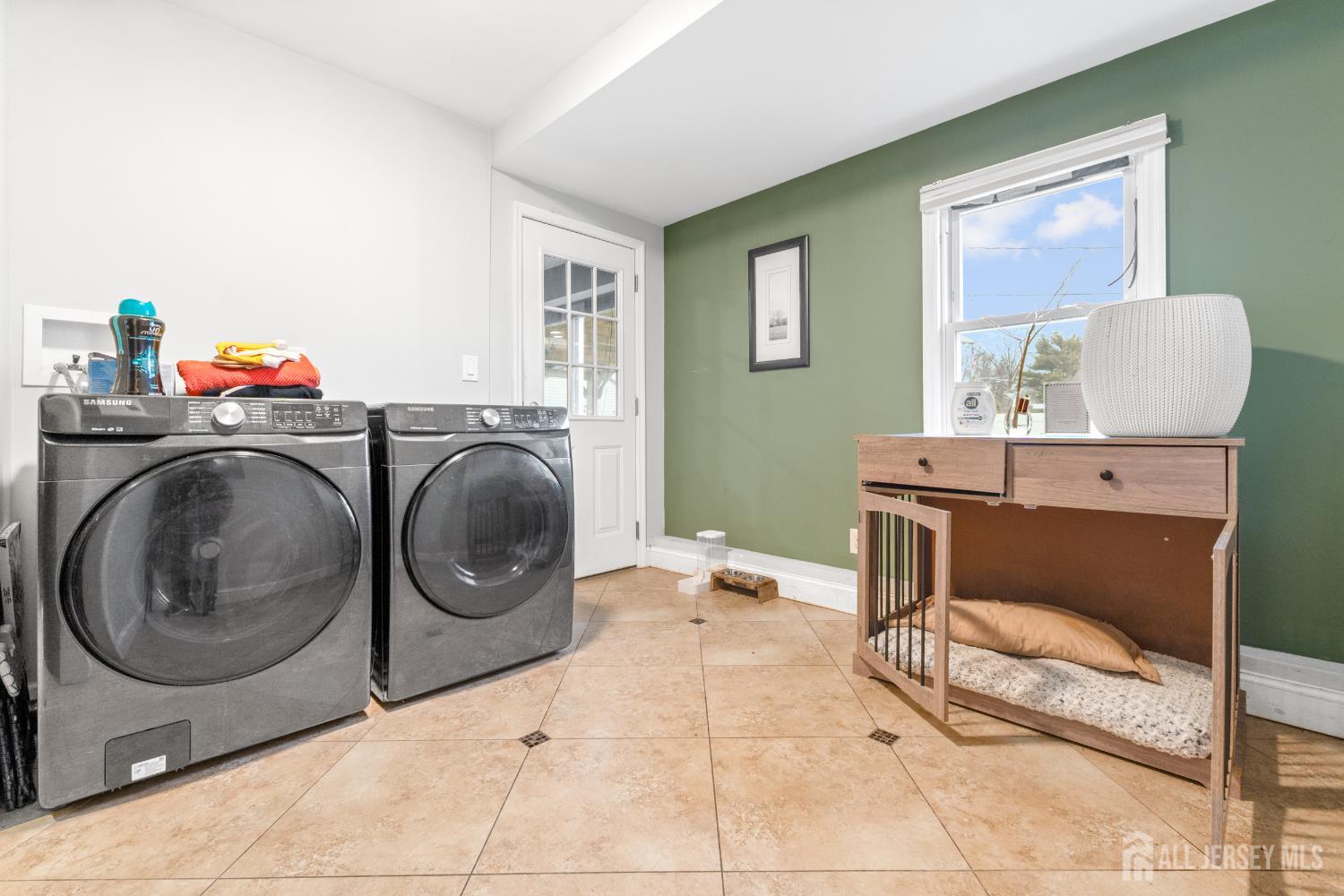 39 Prospect Avenue Edison, NJ 08817 - Photo 14 of 32