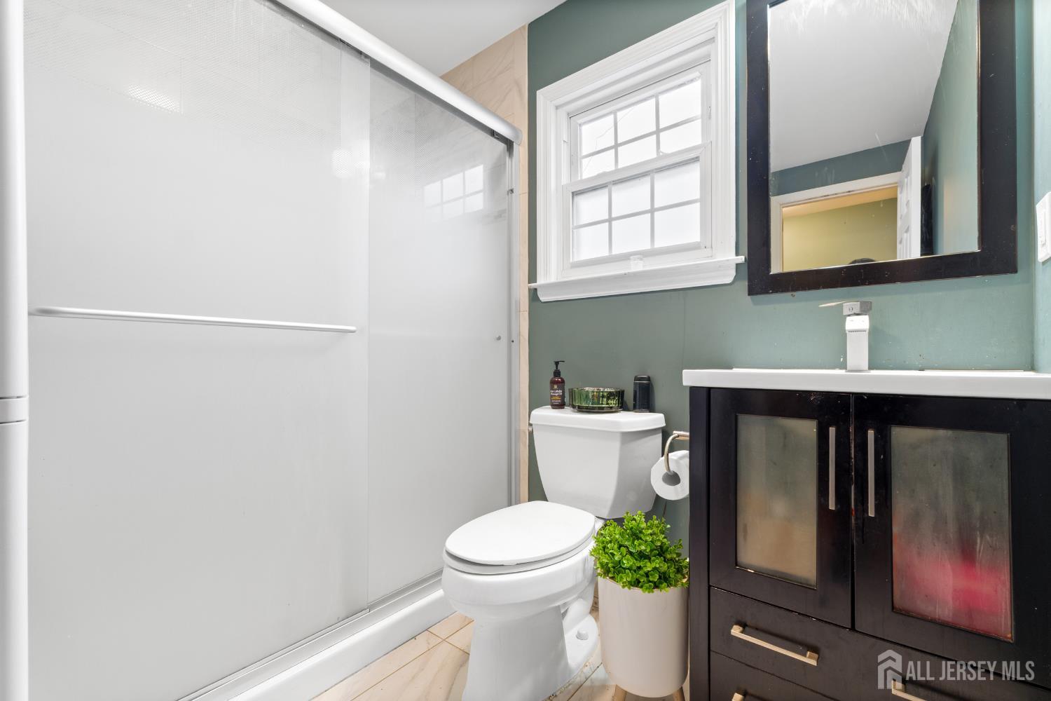 39 Prospect Avenue Edison, NJ 08817 - Photo 22 of 32