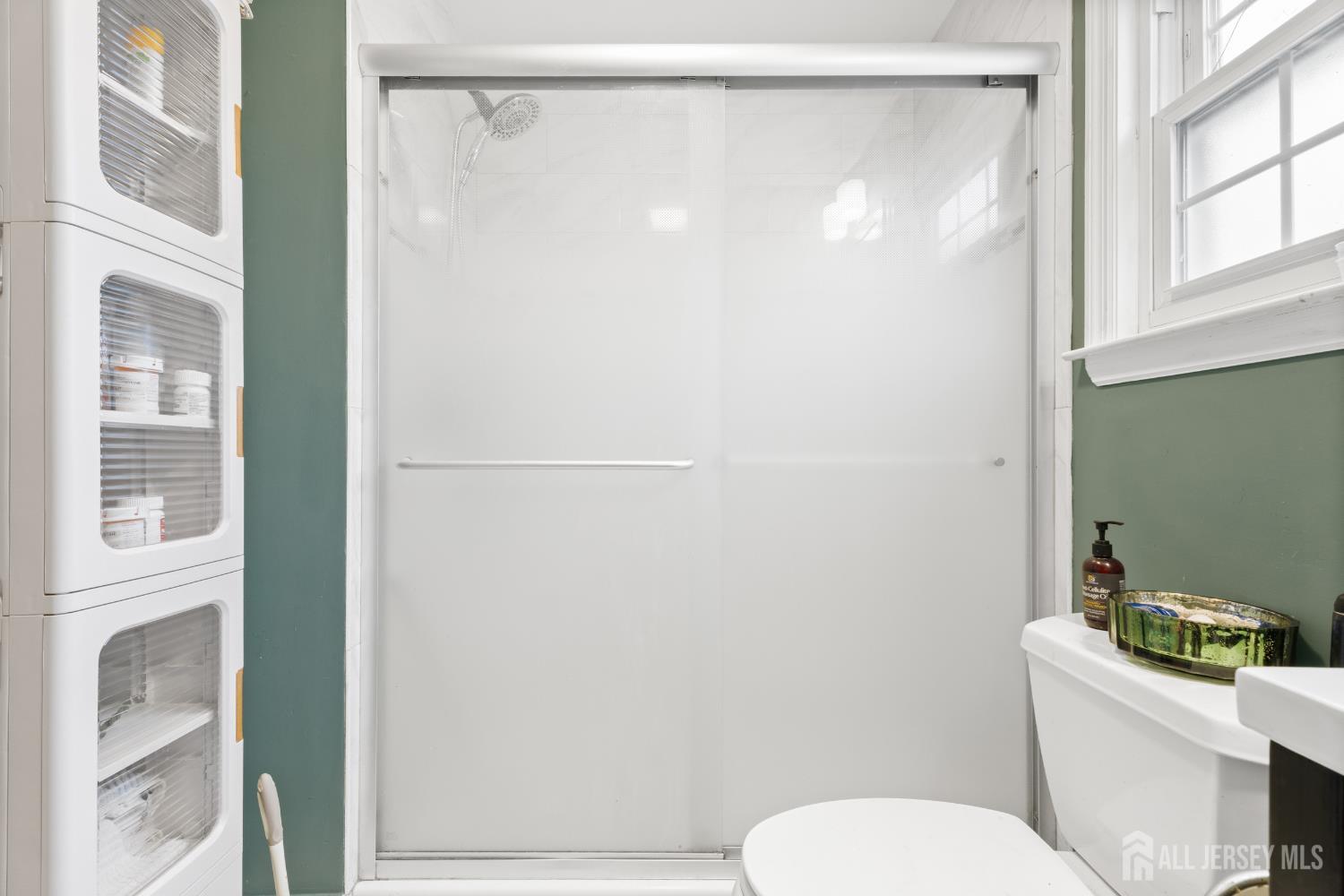 39 Prospect Avenue Edison, NJ 08817 - Photo 23 of 32