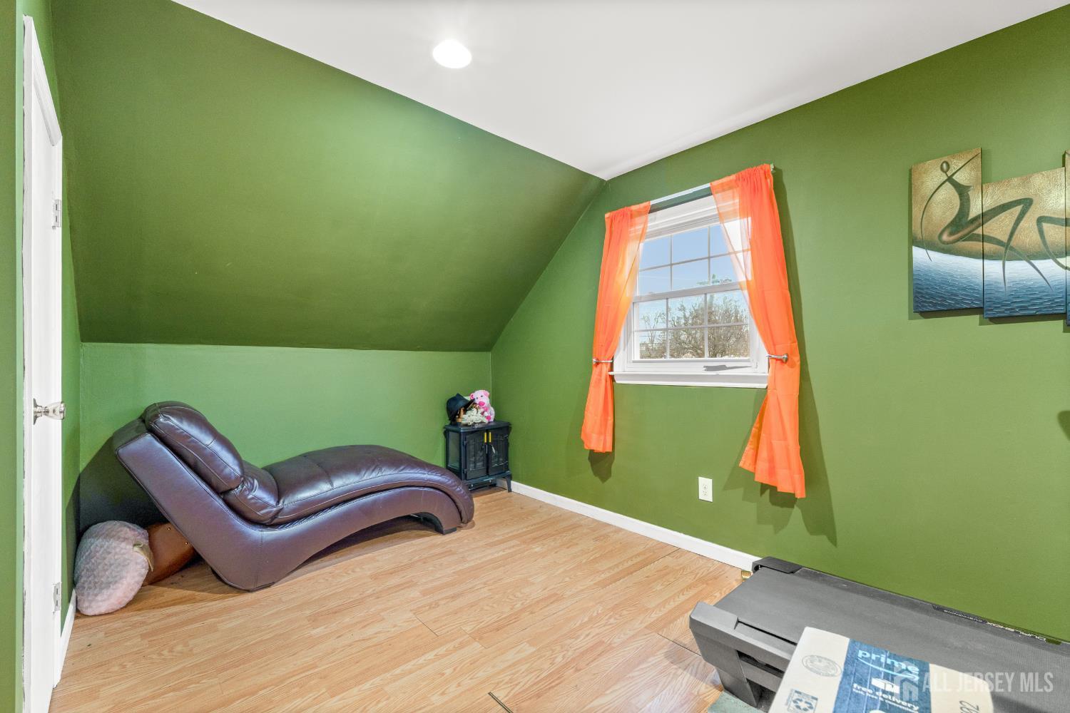 39 Prospect Avenue Edison, NJ 08817 - Photo 25 of 32