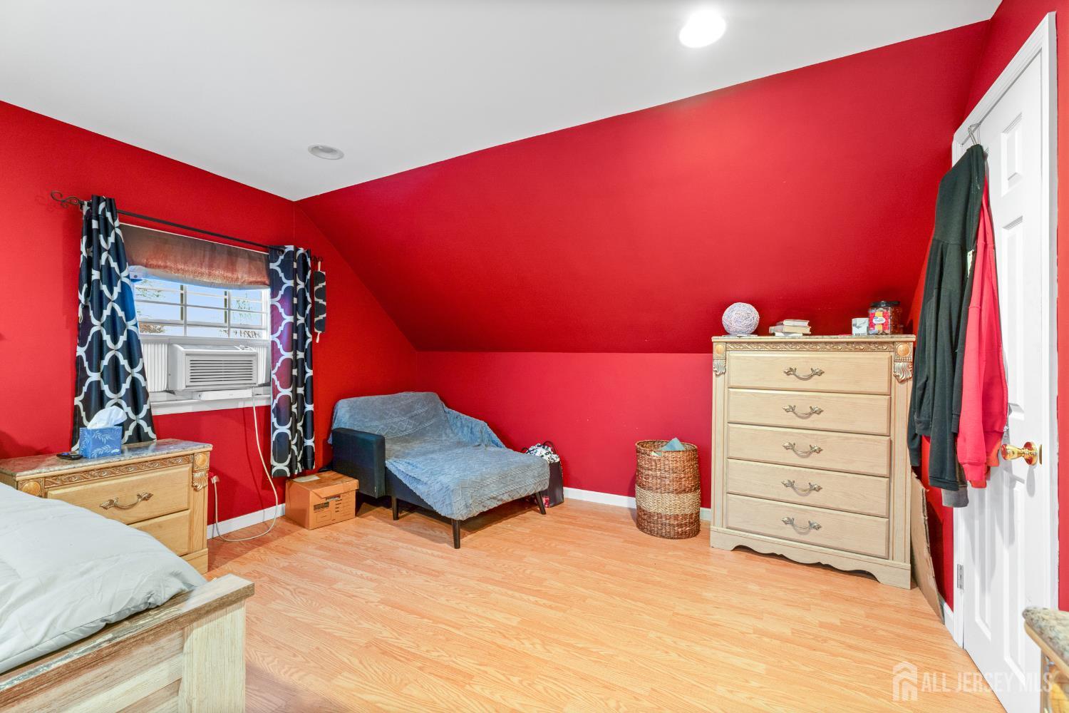 39 Prospect Avenue Edison, NJ 08817 - Photo 26 of 32