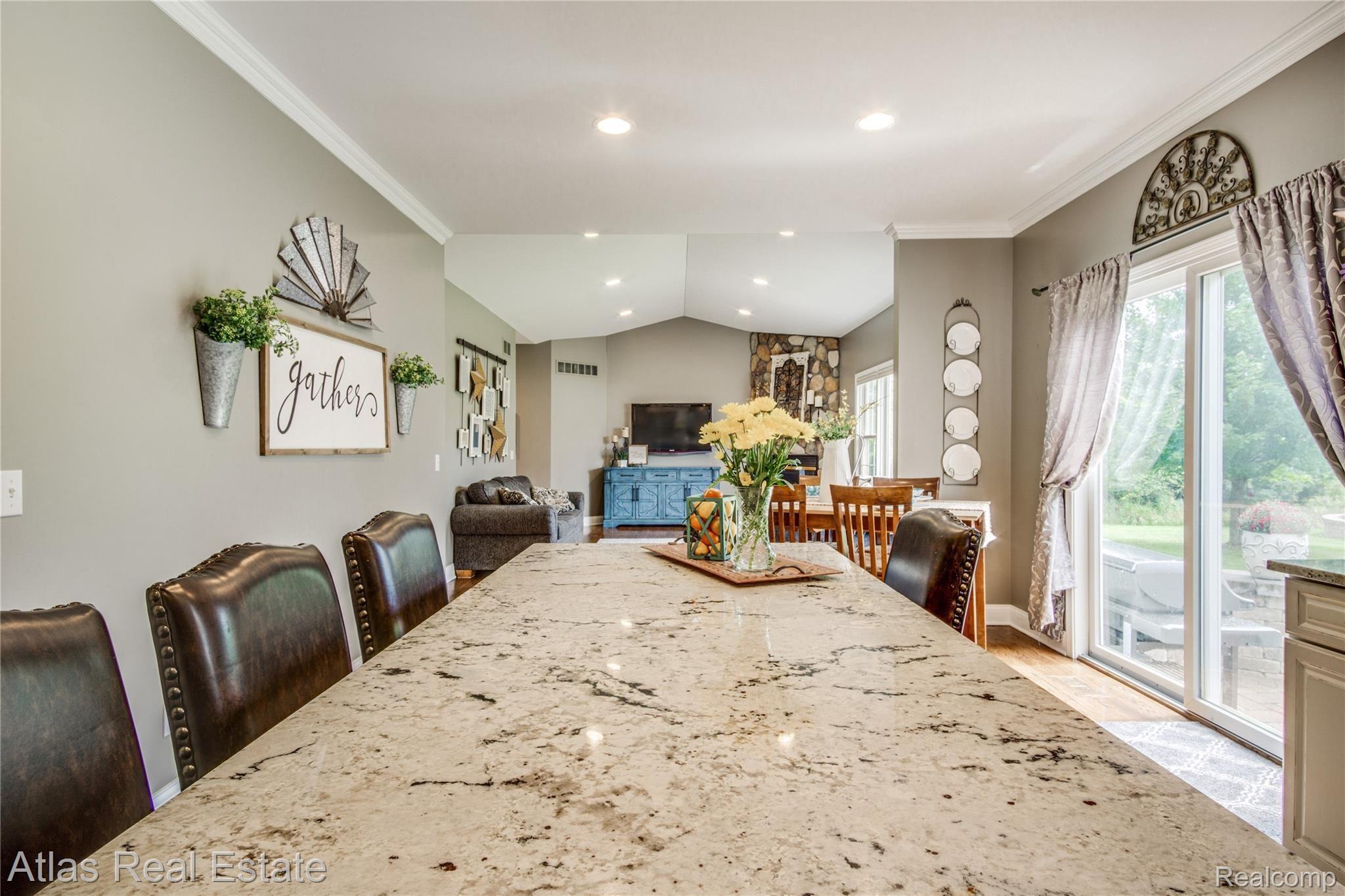 10446 County Line Road Ortonville, MI 48462 - Photo 41 of 53 Interiors (21 of 35).JPG