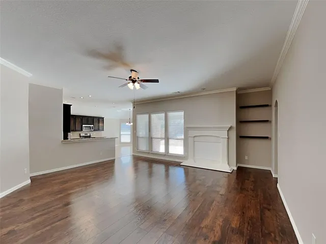 $2,560 | 7409 Errandale Drive, Fort Worth, TX 76179