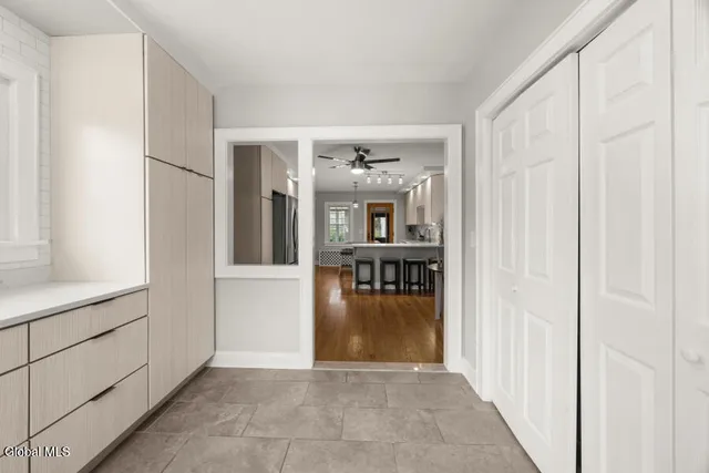 $2,300 | 2415 West Old State Road, Schenectady, NY 12306