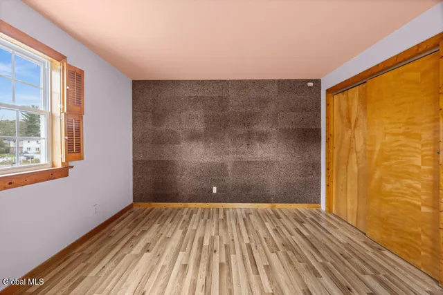 $2,300 | 2415 West Old State Road, Schenectady, NY 12306