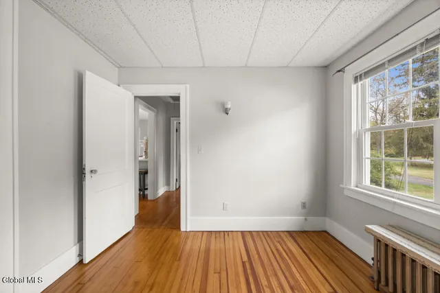 $2,300 | 2415 West Old State Road, Schenectady, NY 12306