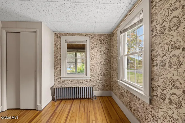 $2,300 | 2415 West Old State Road, Schenectady, NY 12306