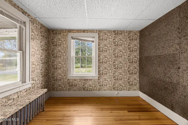 $2,300 | 2415 West Old State Road, Schenectady, NY 12306