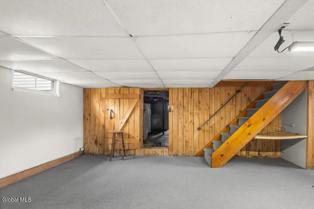 $2,300 | 2415 West Old State Road, Schenectady, NY 12306