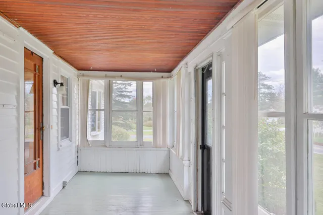 $2,300 | 2415 West Old State Road, Schenectady, NY 12306