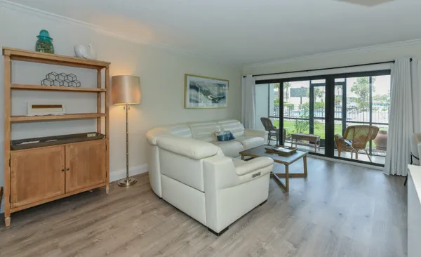 $2,200 | 1605 Highway 1, Unit V3103, Jupiter, FL 33477