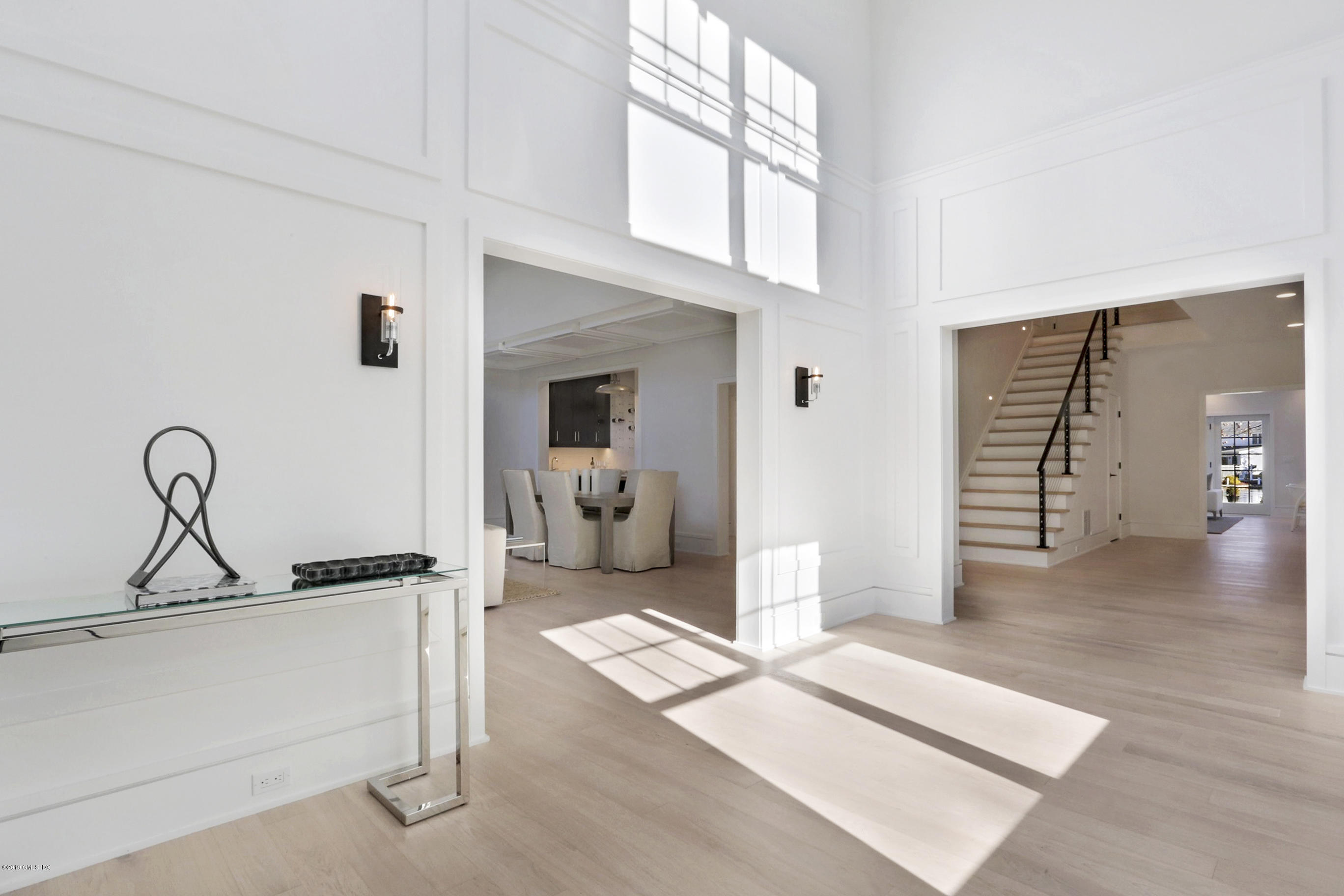 84 Circle Drive Greenwich, CT 06830 - Photo 2 of 25 84 Circle Dr Greenwich CT-print-010-2-01