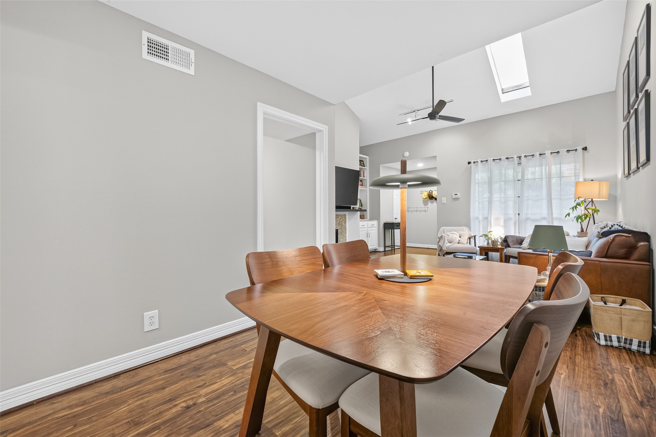 4000 Purdue Street, Unit 102 Houston, TX 77005 - Photo 8 of 35