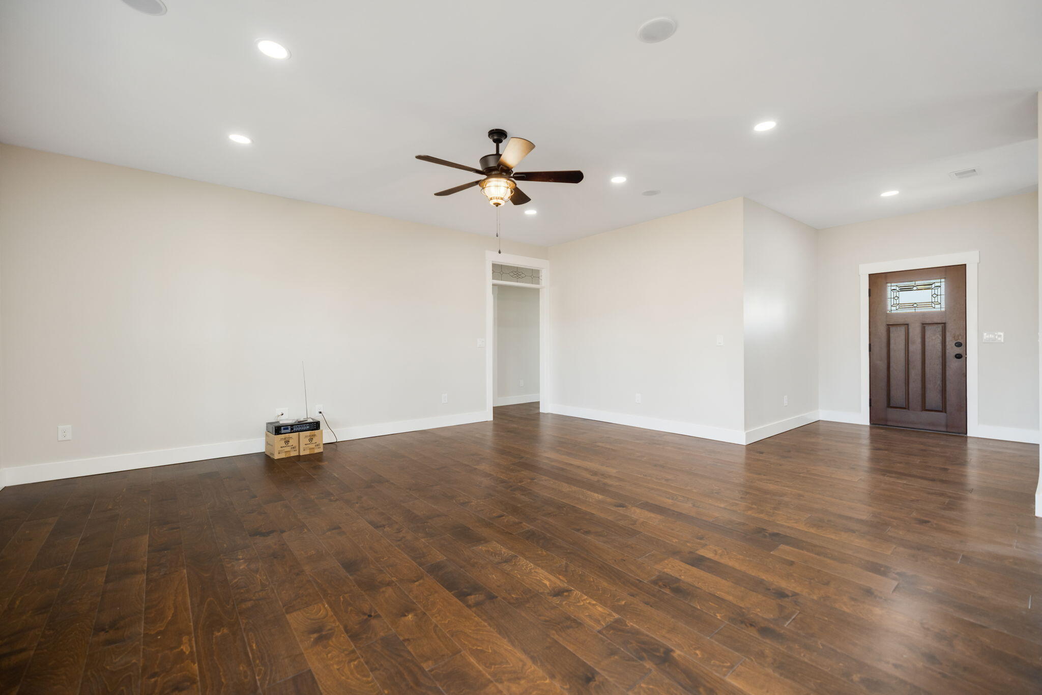 865 Dry Fork Road Danville, KY 40422 - Photo 12 of 39 Living Room - wired for surround sound