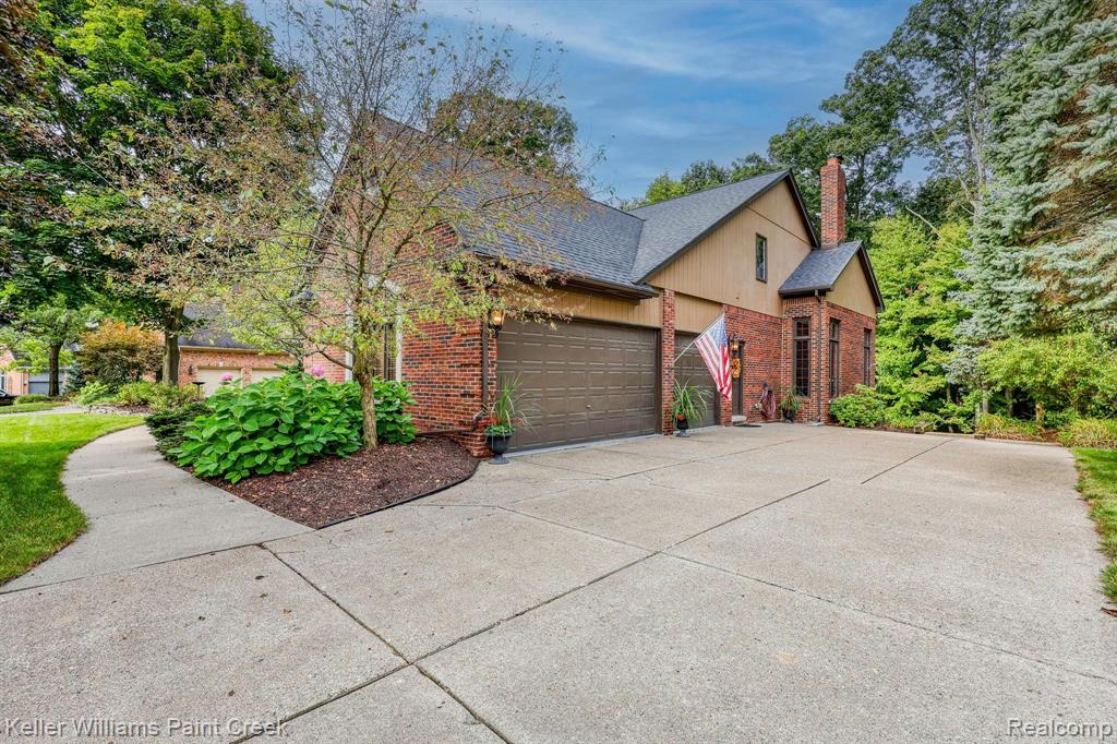 1619 Wakefield Court Rochester Hills, MI 48306 - Photo 5 of 68