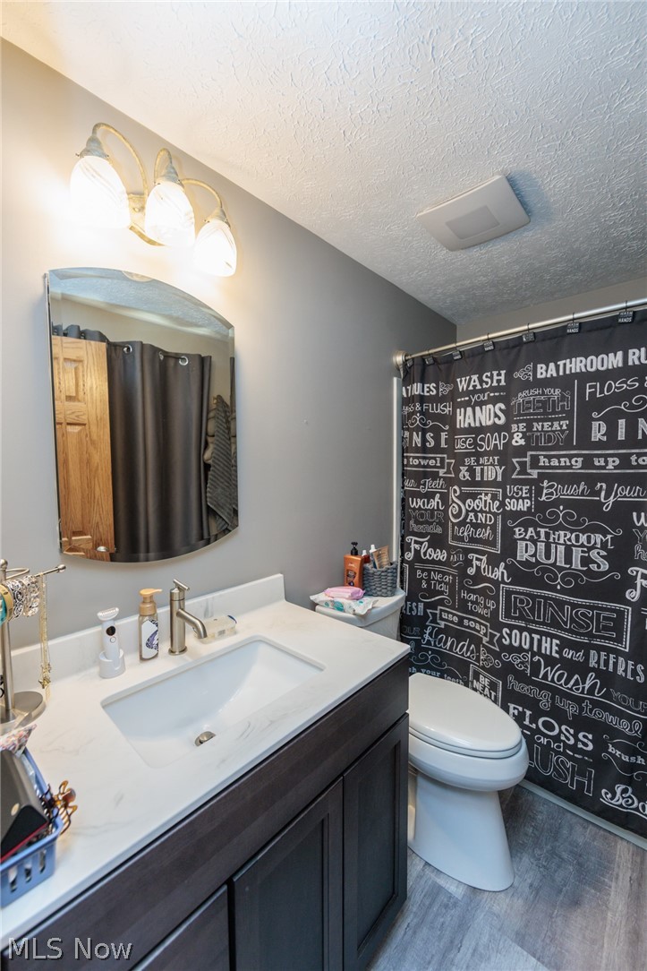 7310 Wolff Road Medina, OH 44256 - Photo 12 of 48 Gallery Image 12